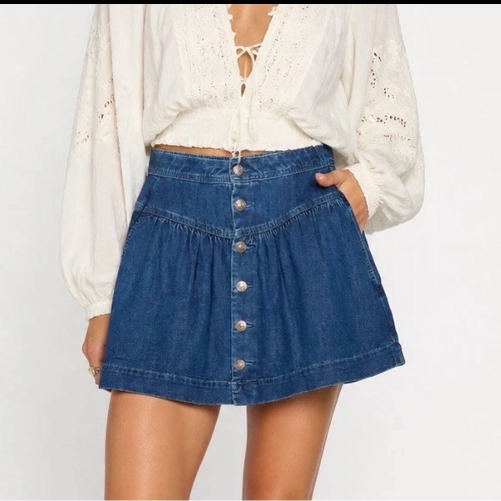 American Eagle Indigo Button-Front Denim Skirt